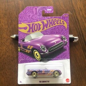 Hot Wheels '55 Corvette Pearl and Chrome 57th Anniversary